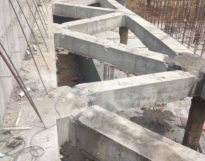 支撐（chēng）梁切割拆除施工