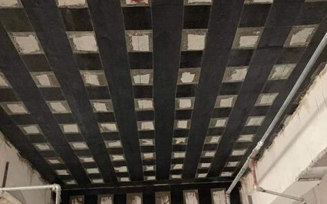 襄陽碳纖維加固這種材料有什麽特點呢？